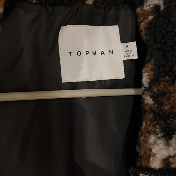 Mens Topman Medium sized vest in excellent condition. - Picture 2 of 4